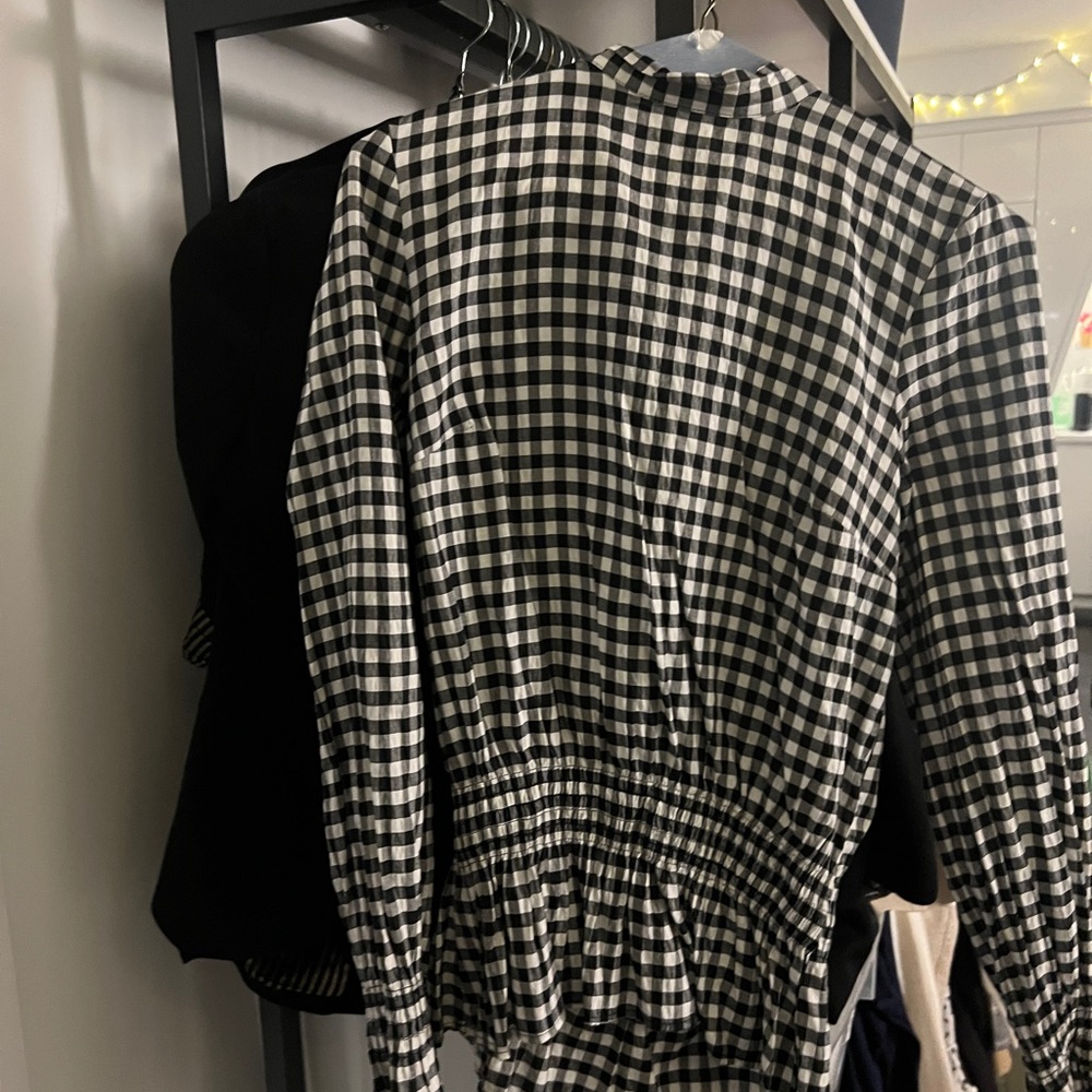 Black and white checkered top